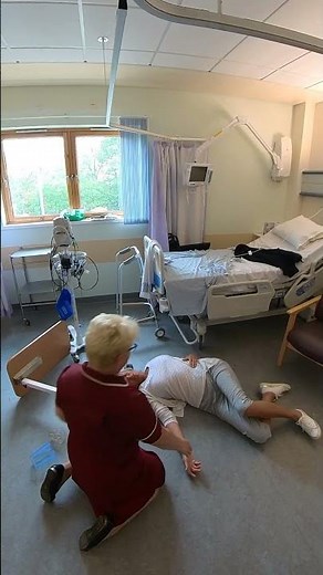 VR360 Simulation – Responding to an Inpatient Fall: Best Practices and Pitfalls