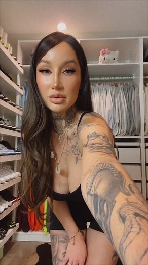 finally filmed my closet tour sneaker wall y’all🤠🫶🏼 link in bio🥳💕 #fyp #closettour #sneakers