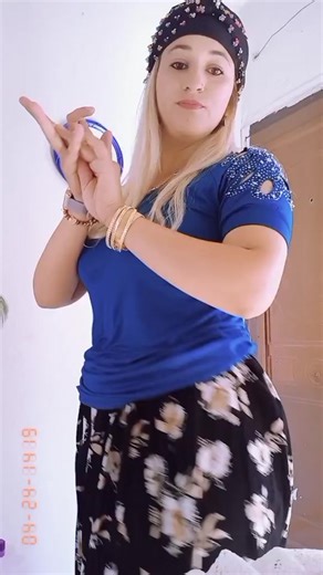 Expressive Hand Gestures and Movements Tutorial