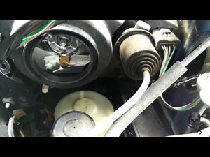 Change the low beam bulb on the Dacia Duster.