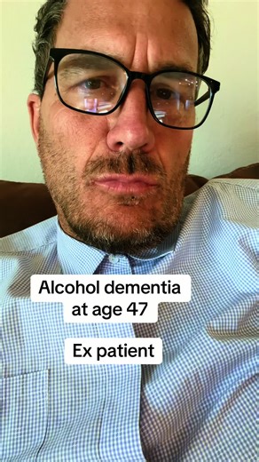 Drinking seven days a week has robbed this man and now he’s stuck in his own mind Cognitive signs of alcoholic dementia often manifest as memory loss, difficulties with problem-solving, and impaired reasoning. Individuals may struggle with attention and concentration, leading to confusion and disorientation in familiar settings. Language skills can decline, making it hard to communicate clearly. Emotional instability and personality changes may also emerge, further complicating relationships and