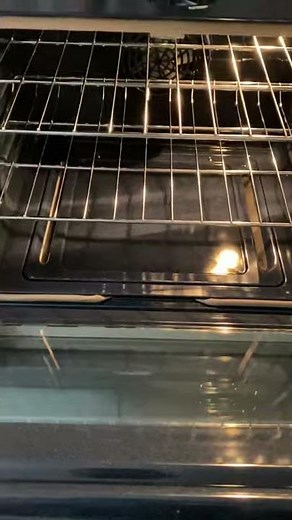 Samsung 5.8 cu ft gas oven with convection and self cleaning