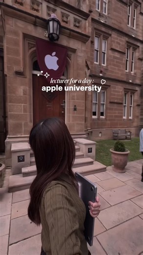 Lily | 👩🏻‍💻 which mac hack was your fav? I definitely use screen mirroring the most when filming and it is such a game changer 🫶🏻 Still finding... | Instagram