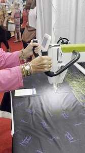 From pieced top to finished quilt. Make your quilting dreams a reality with Handi Quilter. | Handi Quilter