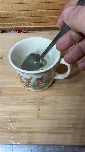 Self Steering Magnetic Mug: A Coffee Lover's Dream