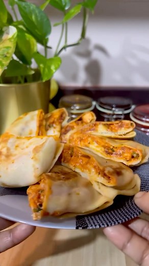 Take Your Taste Buds To A Party With This Cheesy Butter Chicken Crepe recipe by capture_of_memories �� Marination:- 200g boneless chicken,add 1 tsp ginger garlic paste, 1tsp chilli powder, 1/2 tap garam masala, 2 tsp corn flour, salt and lemon. Mix well and fry the chicken in butter. Masala preparation:- Add butter and oil mix, chopped green chilli, 1 tsp ginger garlic paste. Once the raw smell goes add 2 blended tomato and 1tb ketchup and cook for 2 minutes. Add 1tsp chilli powder, 1/2 tsp cumi