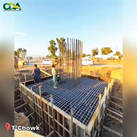 🚧✨ T Chowk Flyover Project Update – 3rd October 2025 ✨🚧 Steady progress continues on the T Chowk Flyover Project with significant milestones achieved on foundations, piers, abutments, retaining walls, and girder yard works. 💪 The project is moving forward at pace to ease traffic flow and provide long-term convenience for citizens. 🚦✅ #CDAupdates #Islamabad #Infrastructure #Development #CDAcares | Capital Development Authority - CDA, Islamabad