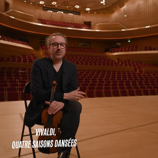 ✨ Les Quatre Saisons de Vivaldi revisitée par Julien Chauvin, Mourad Merzouki et Le Concert de la Loge fait son retour à La Seine Musicale ! 🎻💃 Une expérience unique où musique baroque, danse hip-hop et mise en scène théâtrale se rencontrent pour redimensionner ce chef-d’œuvre intemporel. 🌿❄️☀️🍂 📅 Retrouvez cette version scénique à ne pas manquer à La Seine Musicale le 5-6-7 décembre ! ⭐️ : https://bit.ly/3CyxEcl | La Seine Musicale