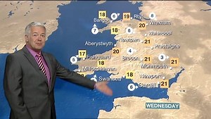 Here's Derek with the weather forecast | BBC Wales News