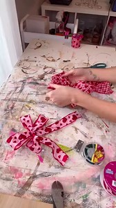 647K views · 7.5K reactions | DIY Valentine’s Day bow with ribbon from Hobby Lobby! I used this on a Valentine’s Day door hanger | Painted by Mandy | Facebook