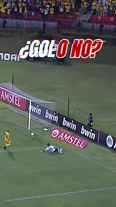432K views · 1.6K reactions | ¿Fue gol o no? Juzguen ustedes mismos si Colo Colo anotó o Aldair Quintana salvó. | Desde La Tribuna Colombia | Facebook