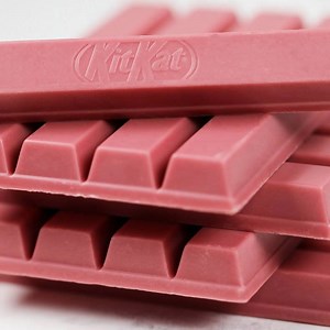 Newly discovered pink chocolate is sour, sweet and coming to a store near you! (via In The Know: Foodie) | Yahoo News