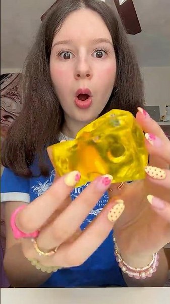 I BOUGHT VIRAL TIKTOK SQUISHIES! 😱😳🧈 *satisfying squishy asmr*