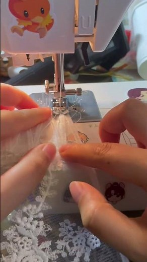 How to make a clown ruffle collar