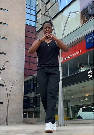 Dc: @BΛBYFӨX🦊 @BEÉLE #trends #beele #baile #bogota #bailarenlacalle #danza