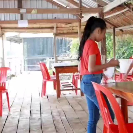 វីដេអូ​របស់ សម្រស់អ្នកគ្រូលក្ខិណា✍️🇰🇭💐 (@ra.khmer70) ជាមួយ original sound - សម្រស់អ្នកគ្រូលក្ខិណា✍️🇰🇭💐