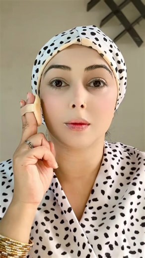 Foziatabassum Makeup Artist Techniques