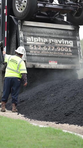 Heavy-Duty Alpha Super Dump for Efficient Construction Operations