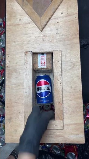 挑战全球压罐吉尼斯 #cancrushin #cancrushing #satisfying #drink”#ASMR#CansTV#云解压#解压#缓解压力#声音疗愈#FallintoShorts