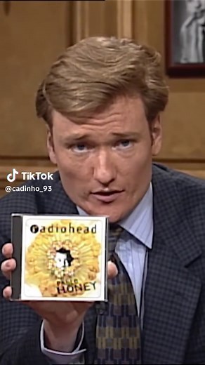 Radiohead Creep Live on Conan O'Brien 1993 Full Performance