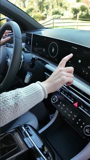 The 2025 #Hyundai #Tucson Brings Back Buttons and Knobs!!! | MotorWeek Shorts