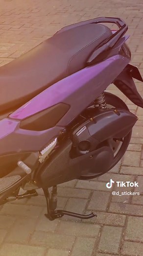 Modifikasi NMAX: Hitam Lembayung Ungu yang Keren