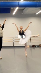 Ain’t gonna lie 🩰💀🫠 #ballet #holisticballet #dance #profesionaldancer #ballerina