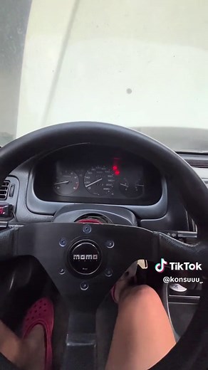 it’s finally running 🥹 #civicpasabugin #fyp #jdmcarsoftiktok #civic #oldcarsoftiktok #