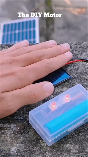Create your own eco-friendly solar light! ☀️💡 Easy, fun, and sustainable. #DIY #SolarPower #shorts