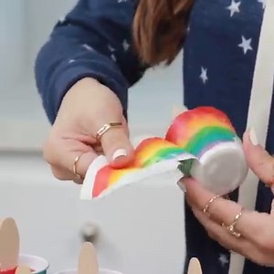 How to make Rainbow Pudding Pops! Check out the full video on YouTube.com/RosannaPansino! | Rosanna Pansino