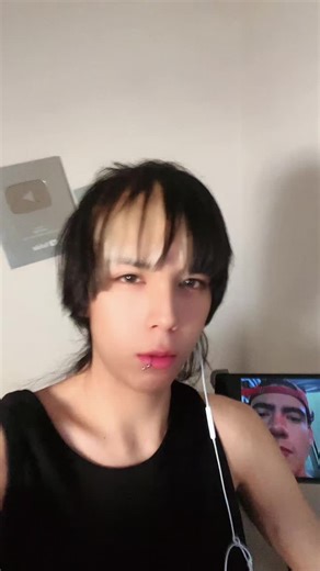 Azoz MX: El Rey del Free Fire en PvP