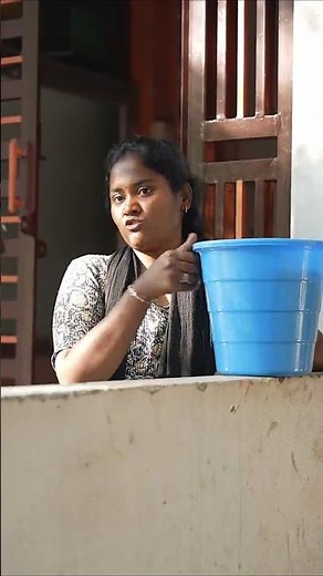 🏡 வீட்ல Sofa Clean பண்ண Best Vacuum 😱 #shorts #vacuum #carpetcleaning #sofacleaning #sofa