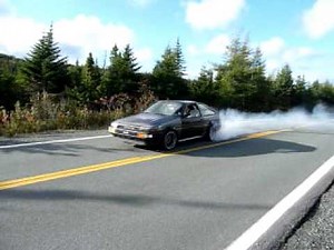 AE86 Corolla Burnout