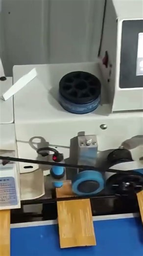 Continuous band sealing machine with coding #machine #seal #packaging #packingmachine #automatic