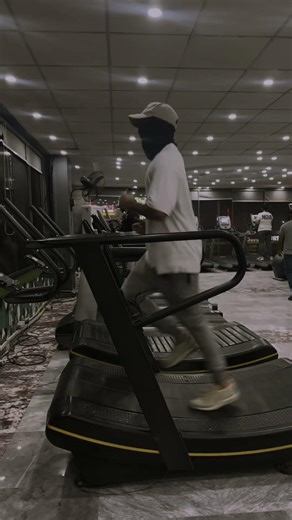 Never Give Up 💪🔥 | Gym Motivation | Fitness Journey #fitnessjourney #gymshorts #fitness #gymboss