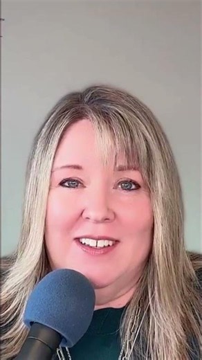 The Networking Conversation Strategy That Leads to Clients