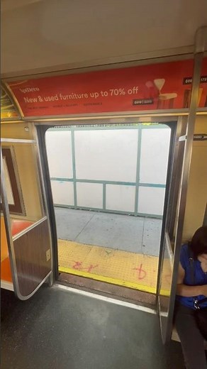 R46 #5745 and #5744’s Door Chimes