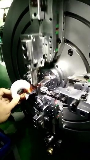 Automatic Big Toroidal Coil Inductor Flat Copper Wire Winding Machine Each Side Winder