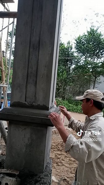 Applying Cement to Concrete Pillars: A Construction Guide