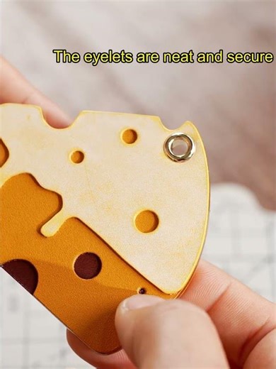 Small tool, big difference.Install eyelets smoothly and upgrade your leather craftsmanship