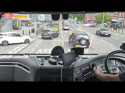 LGV/HGV How to use/straddle both lanes to make a tight left turn