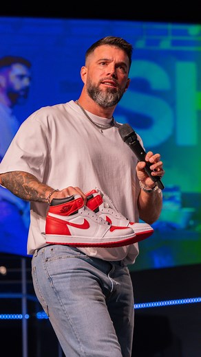 “ An Offer You Don’t Want To Refuse” Watch the full sermon now on YouTube @HopeChurchWr “Leading people to Jesus no matter the cost” 🩵 • • • #HopeIsHere #FaithTested #WorshipIsSacrifice #Genesis22 #ObedienceOverComfort #JordanPoole #HopeChurch #SundayRecap #ViralWord #PraiseAndWorship | HopeChurch