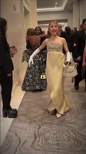 Ariana’s Playful Side Around Cynthia 🎀