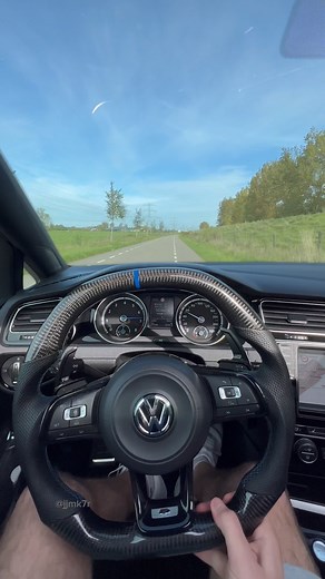 TurboR on Instagram: "Launch Control 🚀🚀🚀 have a good week☺️ #vw #golf #7r # turbo #exhaust #100 #300 #power #launchcontrol #speed #fast #blue #dsg #hp #ea888 #sound #nice #R #asmr #fun"