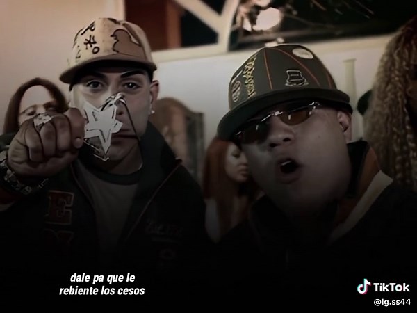 Yomo and Hector El Father Collaboration: Deja Le Caer