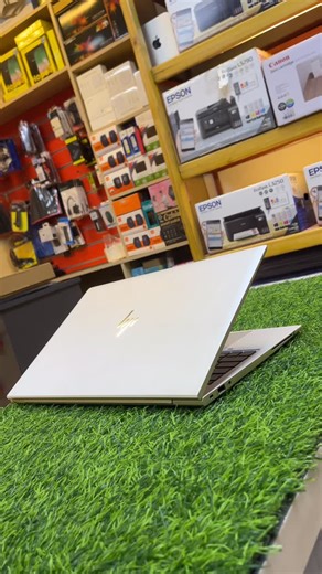 KING COMPUTER TZ on Instagram: "Hp Elitebook 850 G8 Notebook PC intel 11th Generation Clean condition us New intel Core i5 11th Generation (8 CPUs) processor processor speed 2.6GHz and up Memory 16gb RAM Storage 256gb SSD With intel iris Graphics support Display size 15.6” inches Display touch screen support Display resolution 1920 x 1080 resolution 1080 (recommended) Display graphics intel iris 7GB Shared Memory 8GB Graphics properties👇 Name: Intel(R) iris (R) Xe Graphics Manufacturer: Intel C