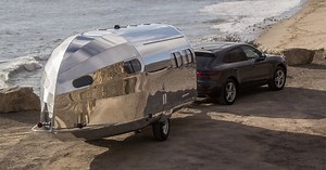 Bowlus Road Chief’s Luxurious Endless Highways Is the Original Silver Bullet Camper