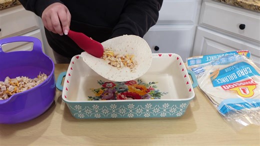 2.5K views · 54 reactions | This easy dinner is such a classic! It's quick, family-friendly...and FULL of FLAVOR! | Cook Clean And Repeat | Facebook