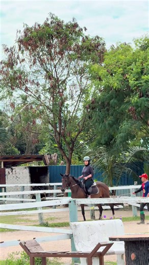 Ala..bagi la chance sikeyt😛