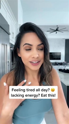 Can you count how many times I said “day” ☺️ #healthtips #foodhacks #healthysnacks #energyboost #fyp #foryourpage #tiktokwellness